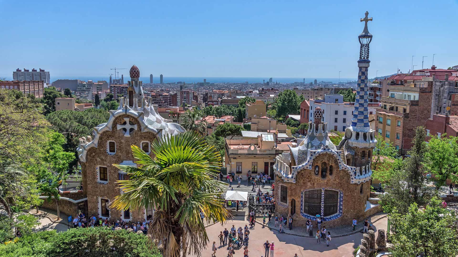 parc guell  barcelona