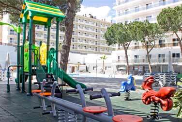 services d’animation et zones de loisirs hôtel oasis park alexandre hôtels